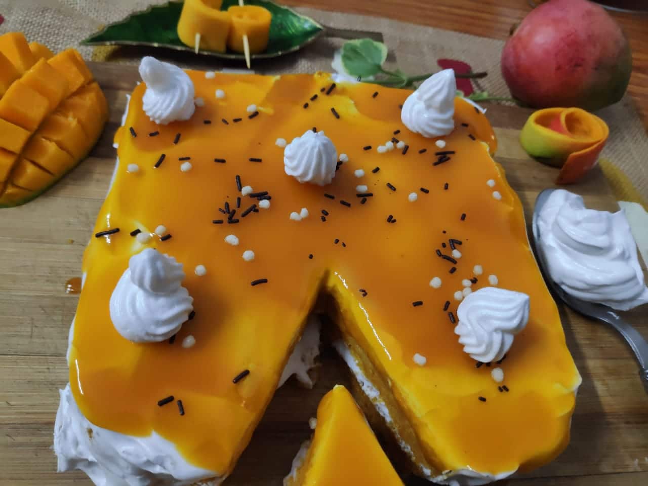 Mango Pastry